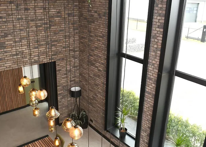 Villa Met 13 Slaap *