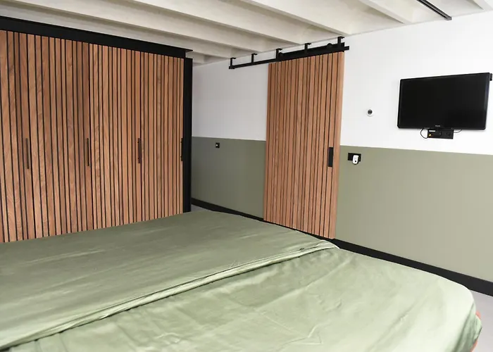 Βίλα Met 13 Slaap Alphen (North Brabant)