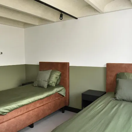 别墅 Met 13 Slaap Alphen (North Brabant)